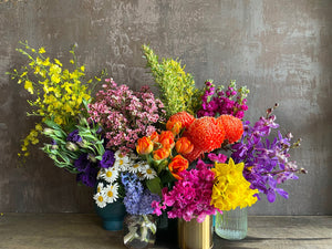 Weekly - Bright florist choice