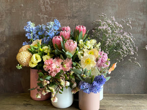 Weekly - Pastel florist choice